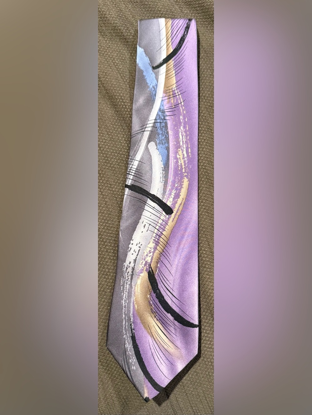 J. Garcia Lavender & Silver Satin Tie with Black Accents Capillaries